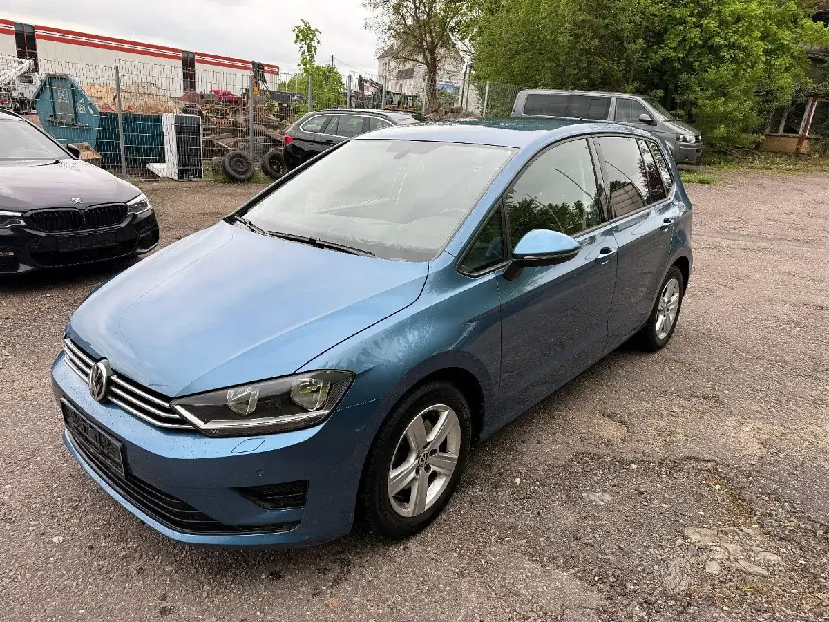 Gebraucht VW Golf VII Comfortline 110 PS (80 kW) 2014 Blau Limousine