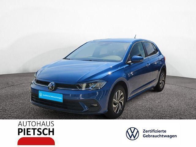 Blau Gebraucht 2022 VW Polo Kleinwagen | 16.350 € (Fairer Preis) - Bild 1/2