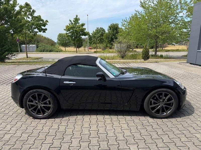 Schwarz Gebraucht 2009 Opel GT Cabrio | 15.500 € (Guter Preis) - Bild 1/4