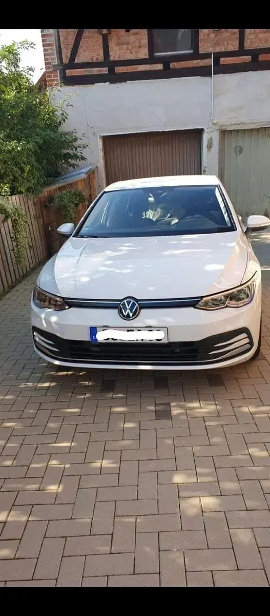 Second-hand VW Golf VII Style 150 CP (110 kW) 2020 Alb Hatchback