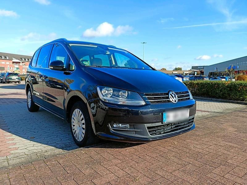 Schwarz Gebraucht 2015 VW Sharan Van / Kleinbus | 9.950 € (Fairer Preis) - Bild 1/4