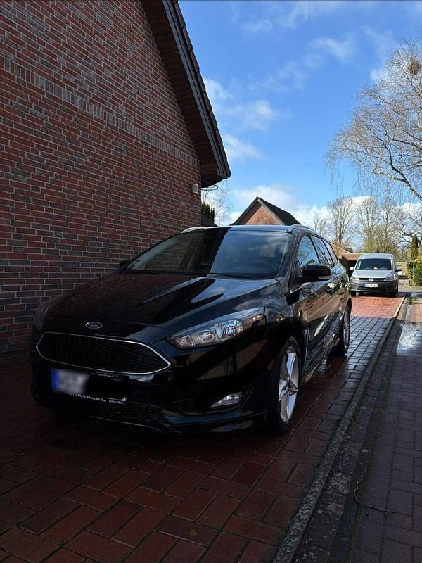 Gebraucht Ford Focus Titanium 150 PS (110 kW) 2017 Schwarz Kombi