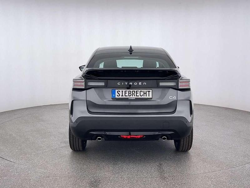 Neu Citroën C4 131 PS (96 kW) 2025 Grau Limousine