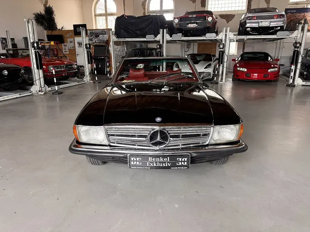 Gebraucht Mercedes SL350 200 PS (147 kW) 1973 Schwarz Cabrio