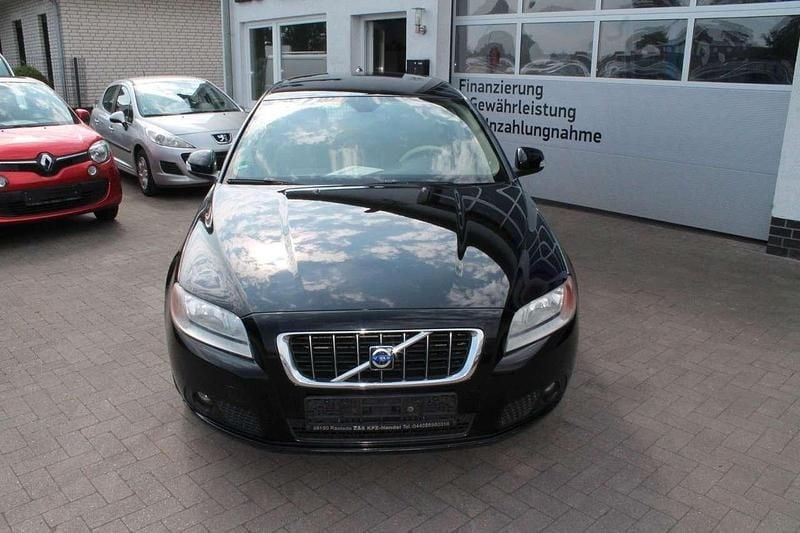 Schwarz Gebraucht 2007 Volvo V70 Kinetic Kombi | 4.700 € (Etwas zu teuer) - Bild 1/3
