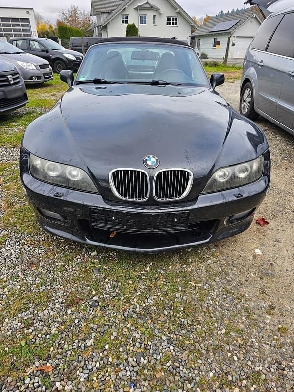 Gebraucht BMW Z3 150 PS (110 kW) 2001 Schwarz Cabrio