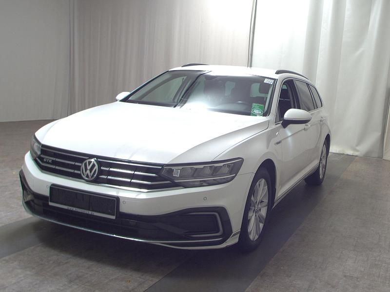 Gebraucht VW Passat GTE 218 PS (160 kW) 2020 Weiss Kombi