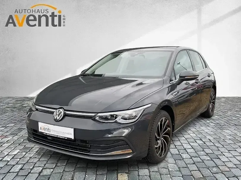 Gebraucht VW Golf VIII Style 190 PS (139 kW) 2024 Grau Limousine