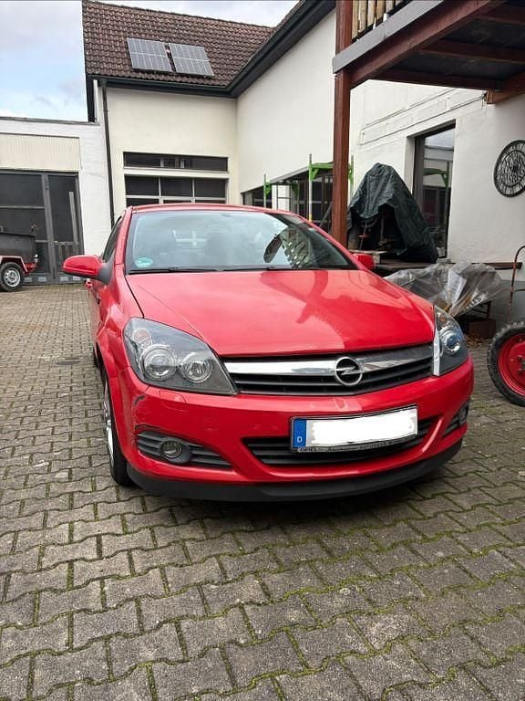 Gebraucht Opel Astra GTC Edition 140 PS (102 kW) 2006 Rot Coupé