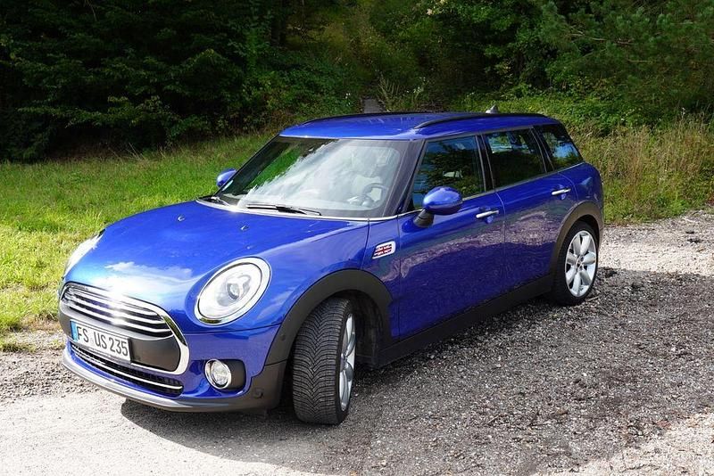 Blau Gebraucht 2019 Mini One Clubman Chili Kombi | 15.900 € (Fairer Preis) - Bild 1/4
