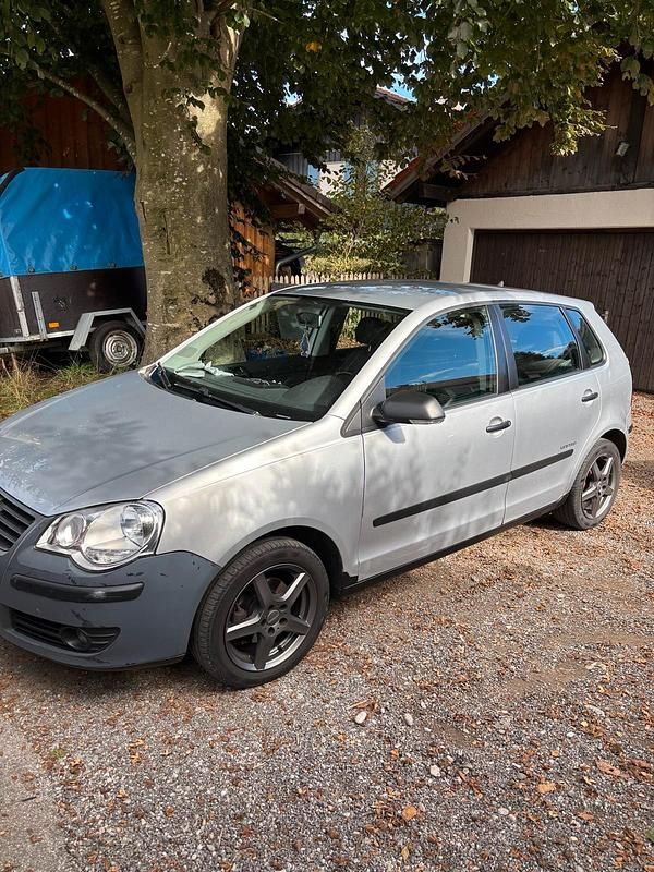 Silber Gebraucht 2009 VW Polo Kleinwagen | 1.600 € (Superpreis) - Bild 1/4