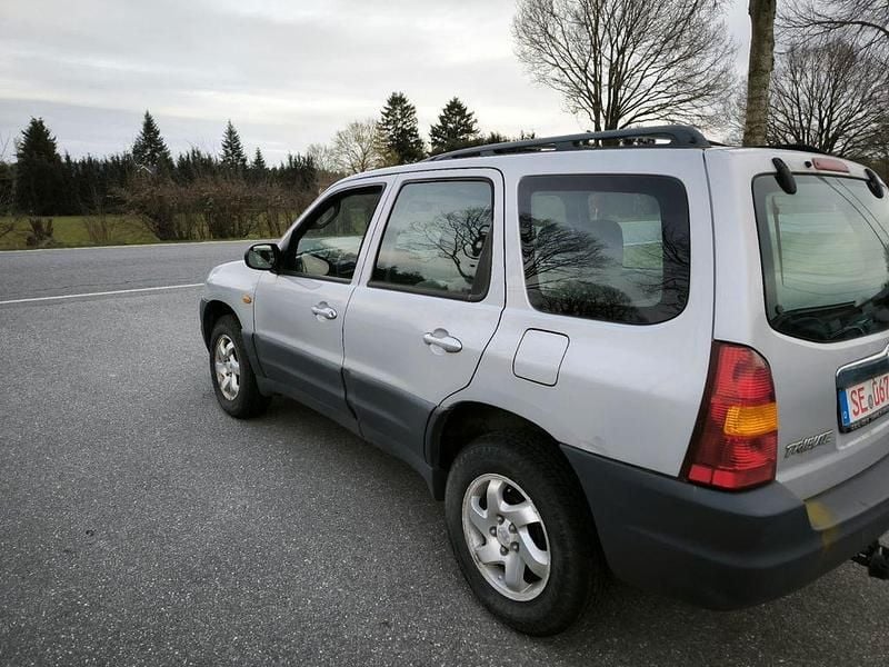 Gebraucht Mazda Tribute Comfort 124 PS (91 kW) 2002 Silber SUV