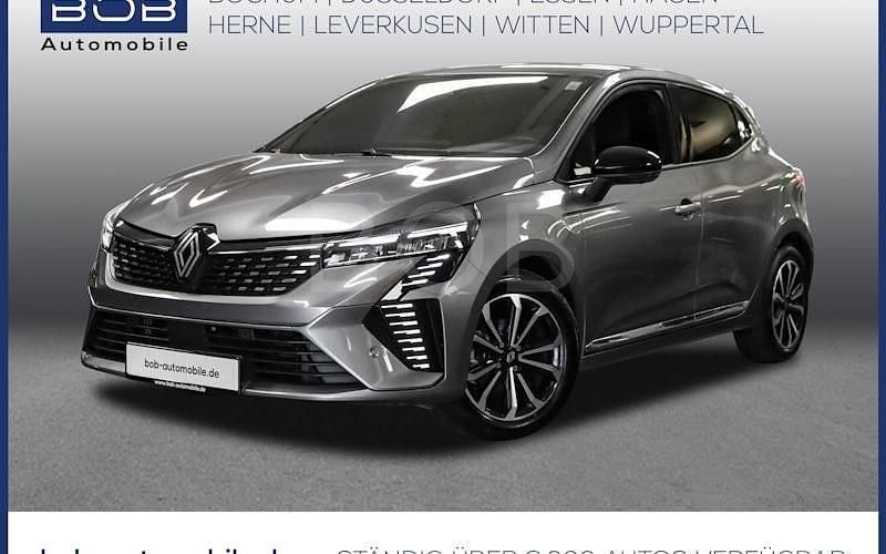 Grau Gebraucht 2024 Renault Clio V Techno Limousine | 16.666 € (Fairer Preis) - Bild 1/4
