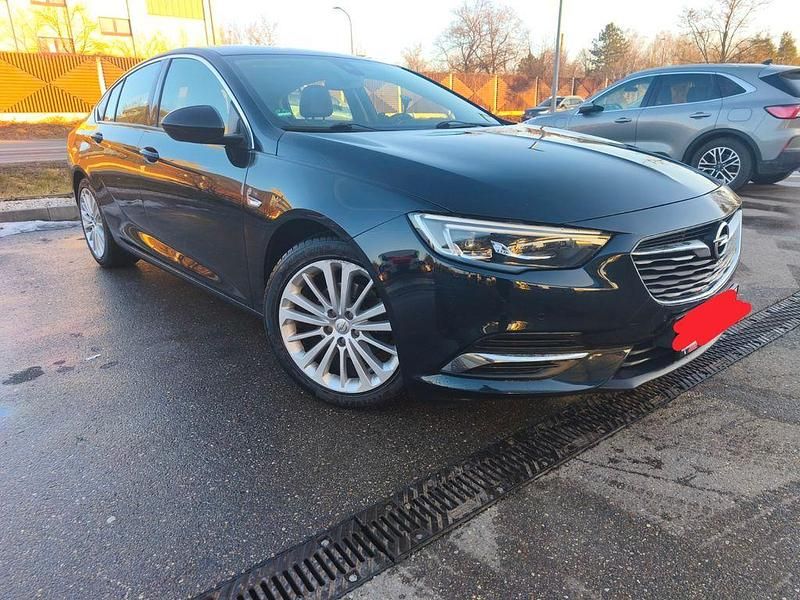 Blau Gebraucht 2018 Opel Insignia Innovation Limousine | 11.200 € (Fairer Preis) - Bild 1/4