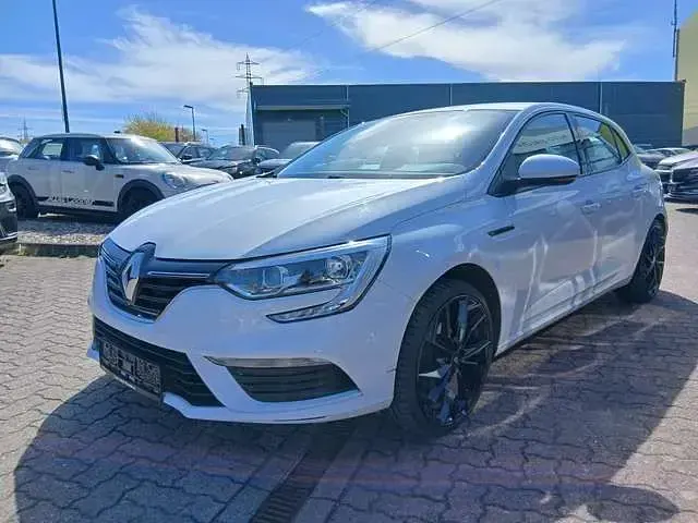 Gebraucht Renault Mégane Life 101 PS (74 kW) 2018 Kleinwagen
