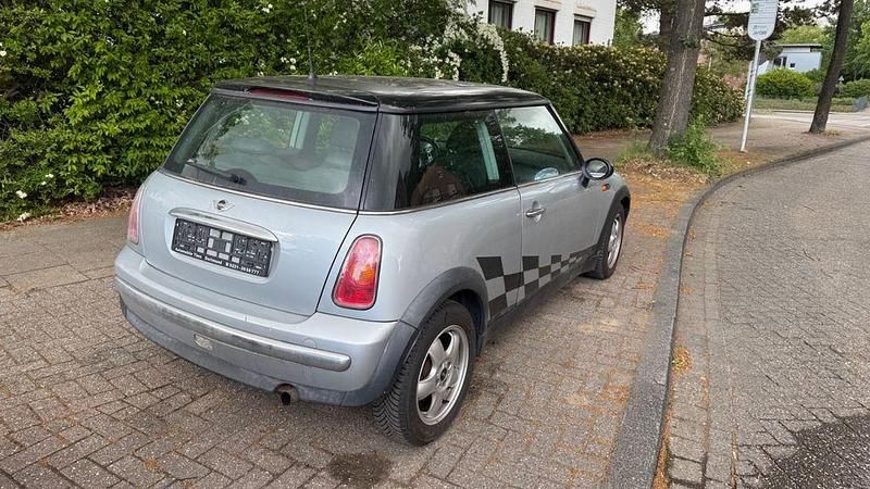 Gebraucht Mini Cooper 116 PS (85 kW) 2002 Silber Kleinwagen