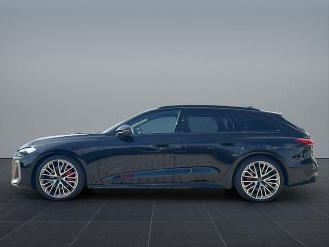 Gebraucht Audi A5 Edition .1 204 PS (150 kW) 2024 Mythosschwarz metallic Coupé