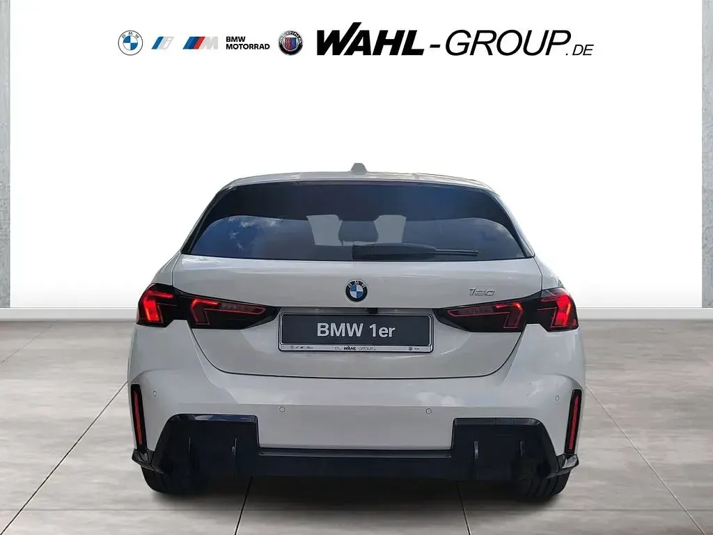 Neu BMW 120 M Sport 170 PS (125 kW) 2026 Weiß Kleinwagen