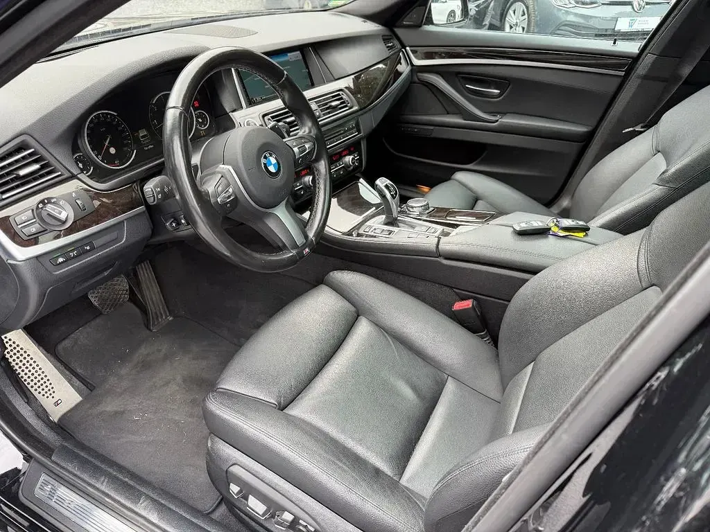 Gebraucht BMW 535 Sport Line 313 PS (230 kW) 2016 Schwarz Kombi