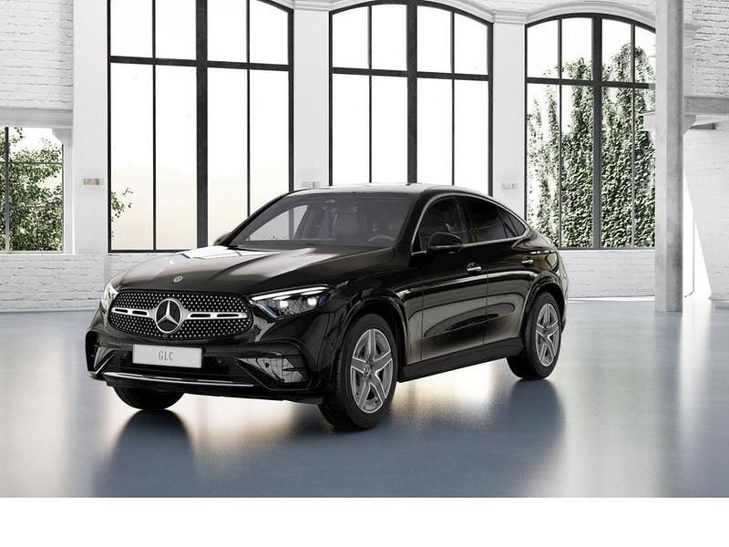 Unilack schwarz Gebraucht 2024 Mercedes GLC300 AMG Coupé | 64.899 € (Fairer Preis) - Bild 1/4