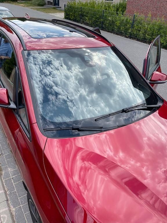 Gebraucht BMW 220 Active Tourer Sport Line 192 PS (141 kW) 2018 Rot Van / Kleinbus