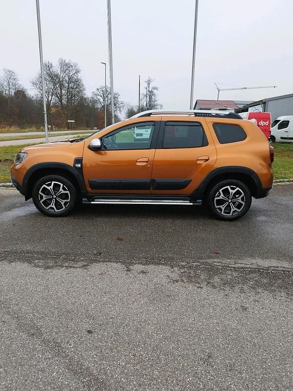 Gebraucht Dacia Duster Prestige 101 PS (74 kW) 2020 Orange SUV