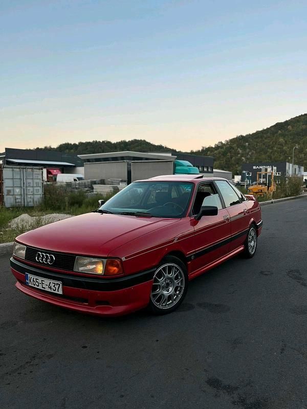 Gebraucht Audi 80 90 PS (66 kW) 1988 Rot Limousine
