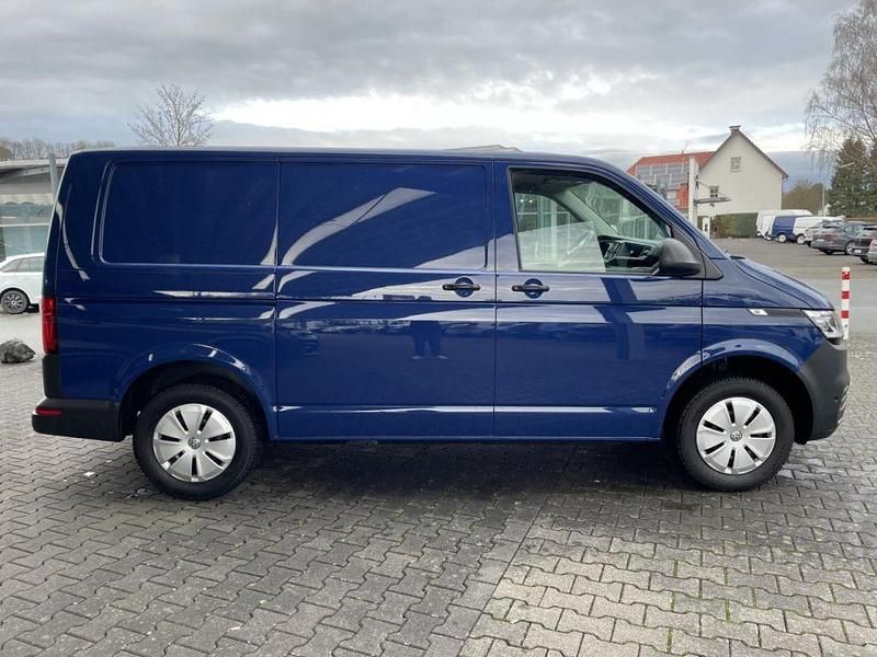 Gebraucht VW T6.1 150 PS (110 kW) 2021 Indienblau Van
