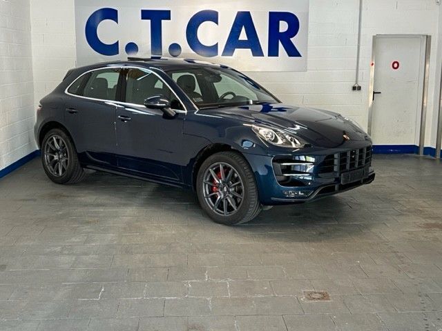 Blau Gebraucht 2015 Porsche Macan Turbo SUV | 45.900 € (Teuer) - Bild 1/4