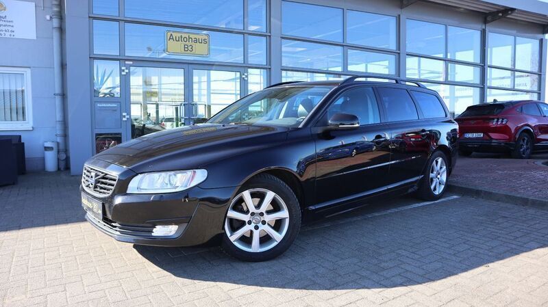 Schwarz Gebraucht 2016 Volvo V70 Linje Svart Kombi | 15.951 € (Teuer) - Bild 1/4