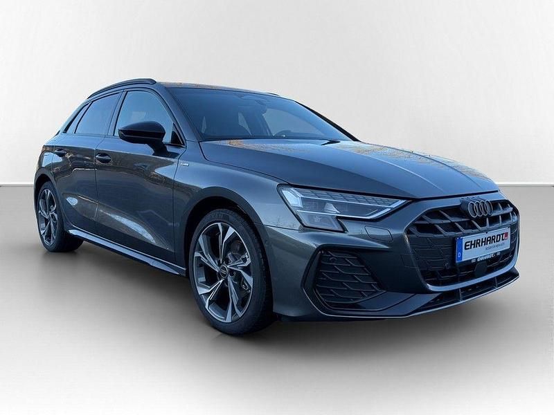 Neu Audi A3 S-Line 150 PS (110 kW) 2026 Grau Limousine