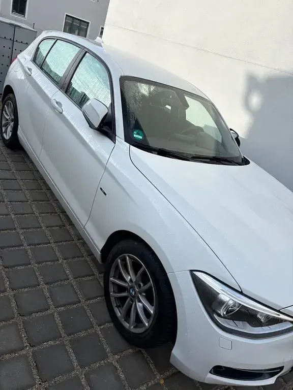 Gebraucht BMW 118 Sport Line 170 PS (125 kW) 2013 Weiß Kleinwagen
