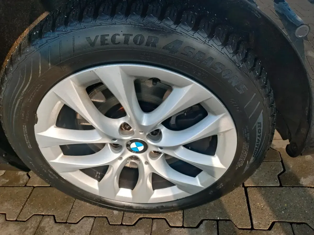 Gebraucht BMW 220 197 PS (144 kW) 2016 Schwarz Kombi
