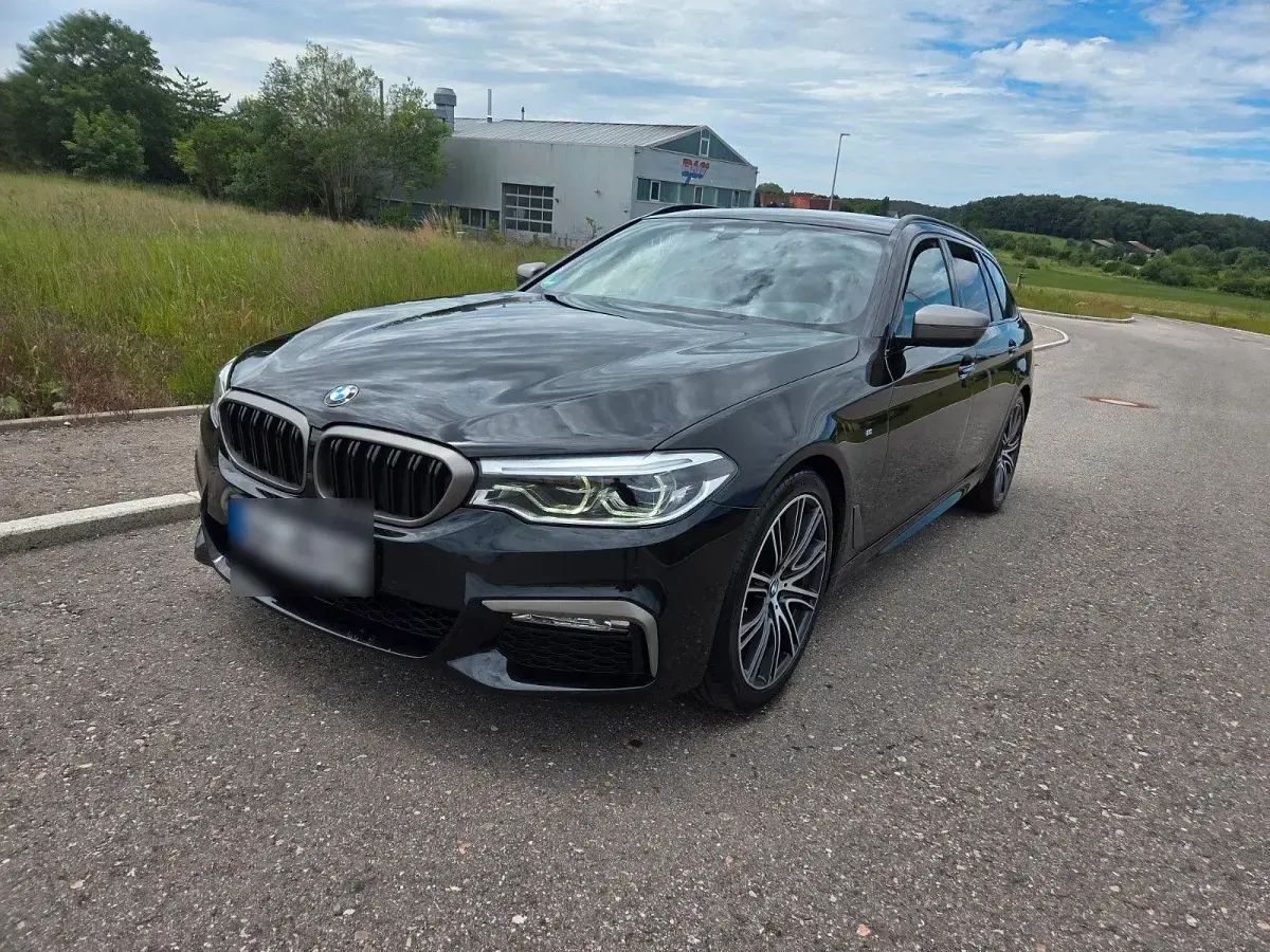 Gebraucht BMW 525 M Sport 231 PS (169 kW) 2017 Schwarz Kombi