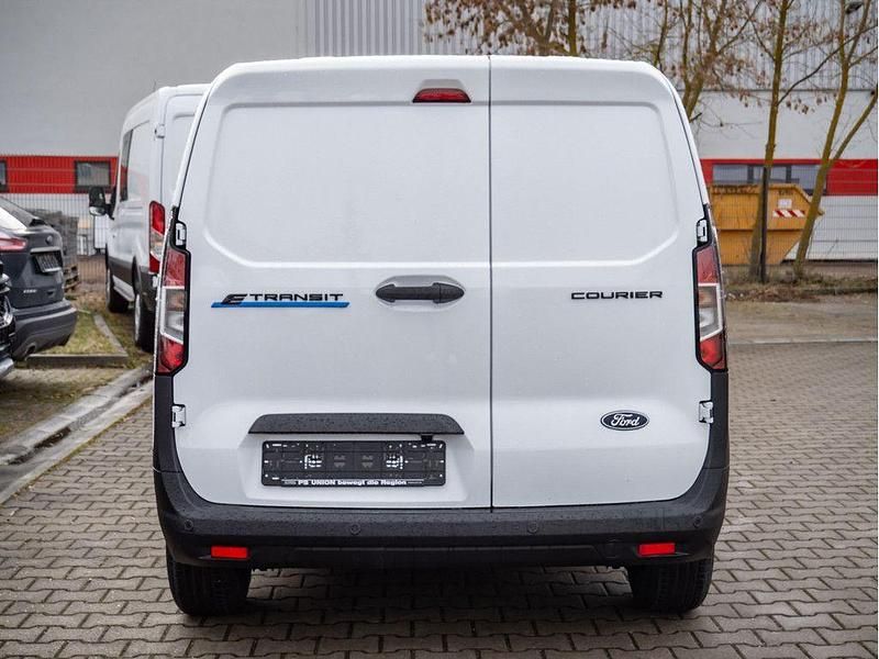 Neu Ford Transit Trend 100 kW (136 PS) 2026 Weiß Van / Kleinbus