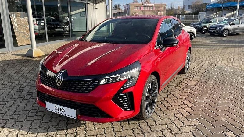 Gebraucht Renault Clio V Techno 91 PS (66 kW) 2025 Dezirrot metallic (rot) (rot) Limousine