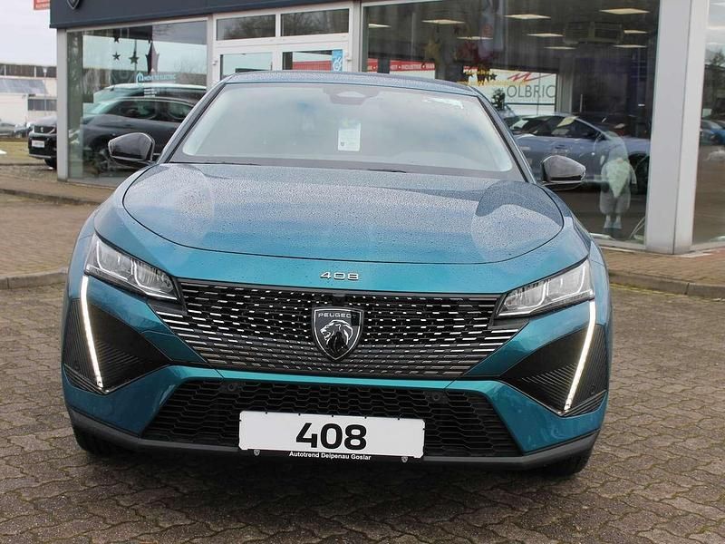 Gebraucht Peugeot 408 Allure 131 PS (96 kW) 2024 Obsession blau Limousine