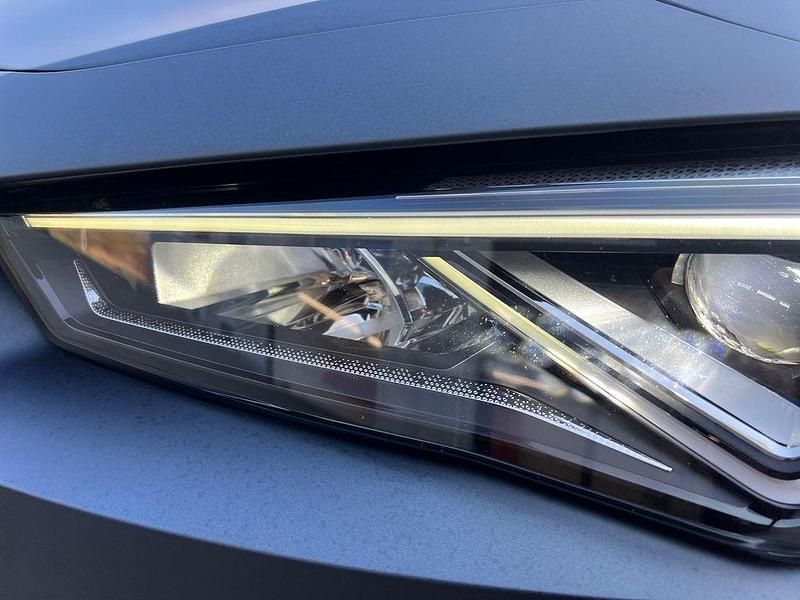 Gebraucht Cupra Formentor VZ 245 PS (180 kW) 2022 Magnetic tech mattgrau SUV