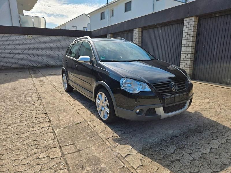 Grau Gebraucht 2006 VW Polo Cross Kleinwagen | 3.950 € (Fairer Preis) - Bild 1/4