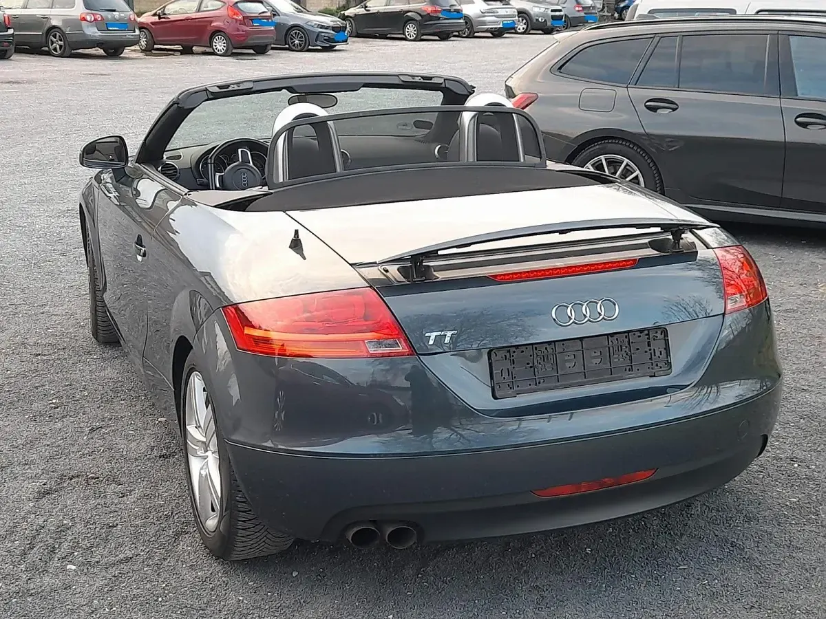 Gebraucht Audi TT Roadster Sport 160 PS (117 kW) 2009 Grau Cabrio