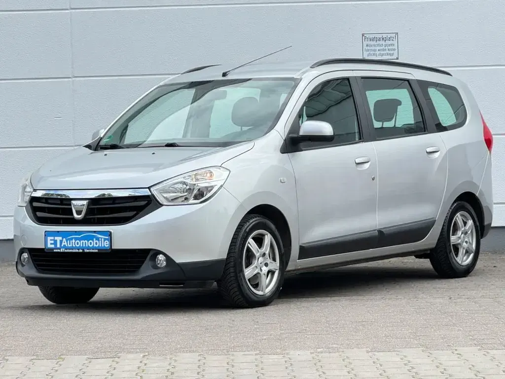 Gebraucht Dacia Lodgy 107 PS (78 kW) 2013 Silber Van / Kleinbus