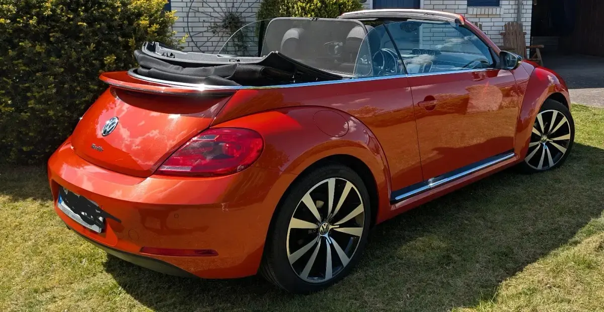 Gebraucht VW Beetle 150 PS (110 kW) 2016 Orange Kleinwagen
