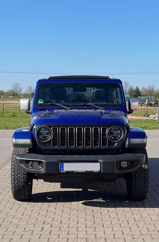 Blau Gebraucht 2019 Jeep Wrangler Sahara SUV | 42.000 € (Etwas zu teuer) - Bild 1/4