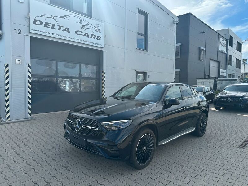 Schwarz Gebraucht 2024 Mercedes GLC300e AMG line Coupé | 79.730 € (Fairer Preis) - Bild 1/4