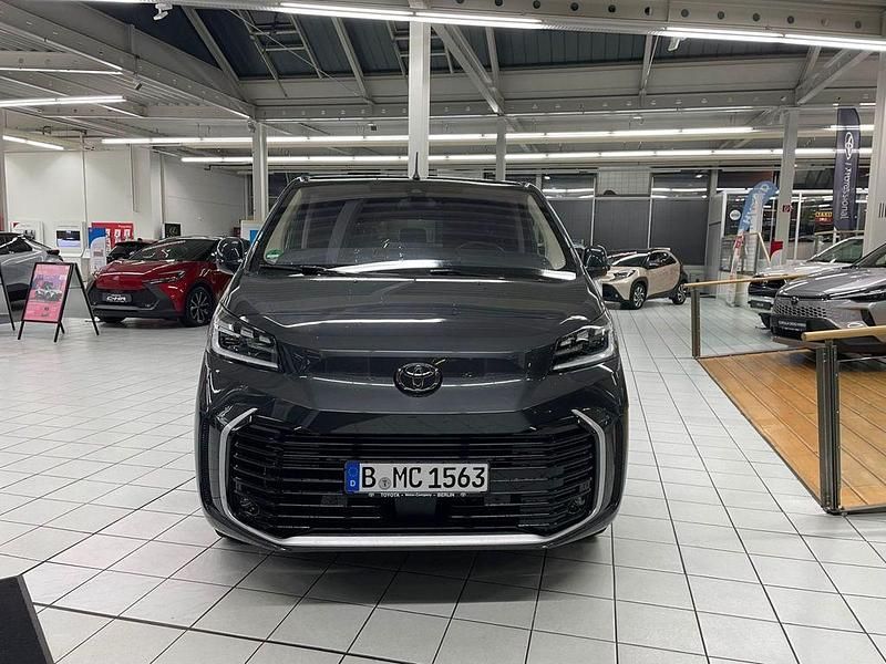 Gebraucht Toyota Proace Team 177 PS (130 kW) 2025 Grau Van / Kleinbus