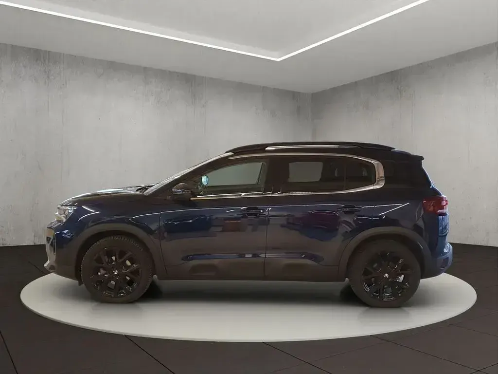 Gebraucht Citroën C5 Aircross Shine 131 PS (96 kW) 2024 Lackierung new dark blue/typ aussenverkleidung metalliclackierung SUV