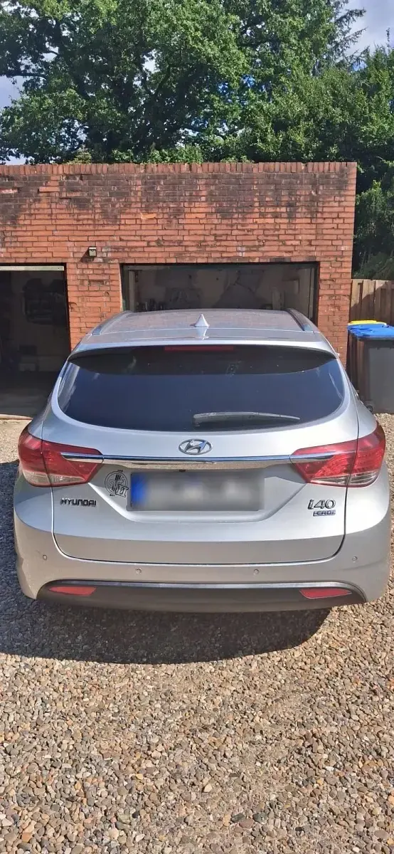 Gebraucht Hyundai i40 136 PS (100 kW) 2012 Silber Kombi