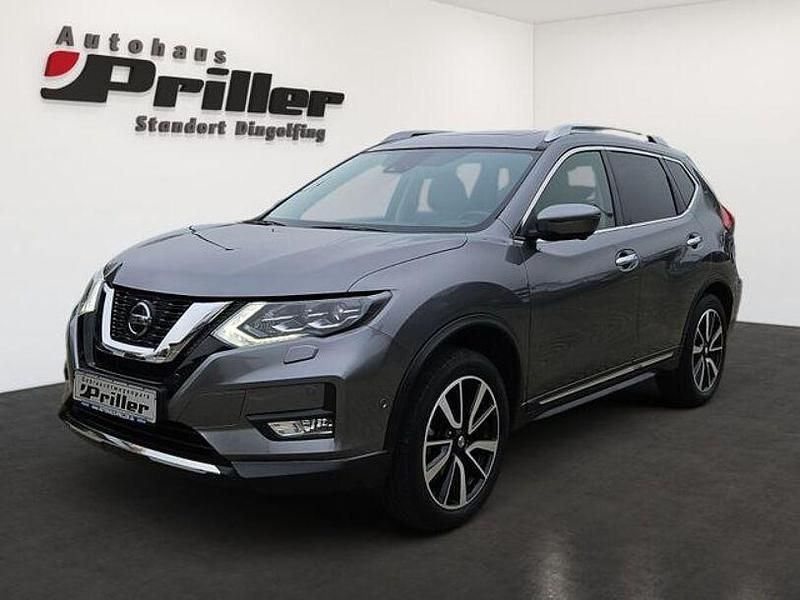 Grau Gebraucht 2020 Nissan X-Trail Tekna SUV | 21.900 € (Fairer Preis) - Bild 1/4