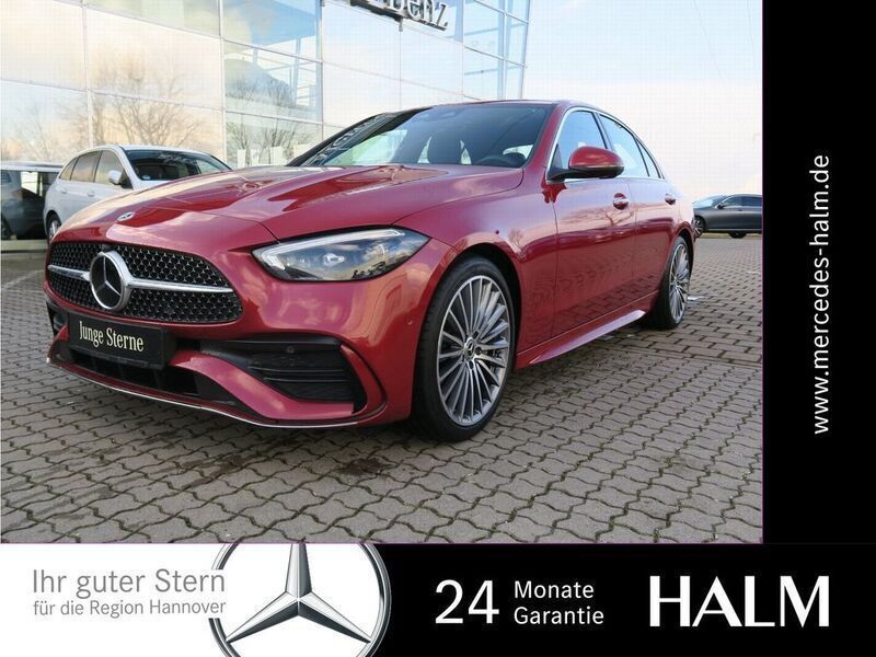 Rot Gebraucht 2023 Mercedes C200 AMG Line Premium Limousine | 47.850 € - Bild 1/4