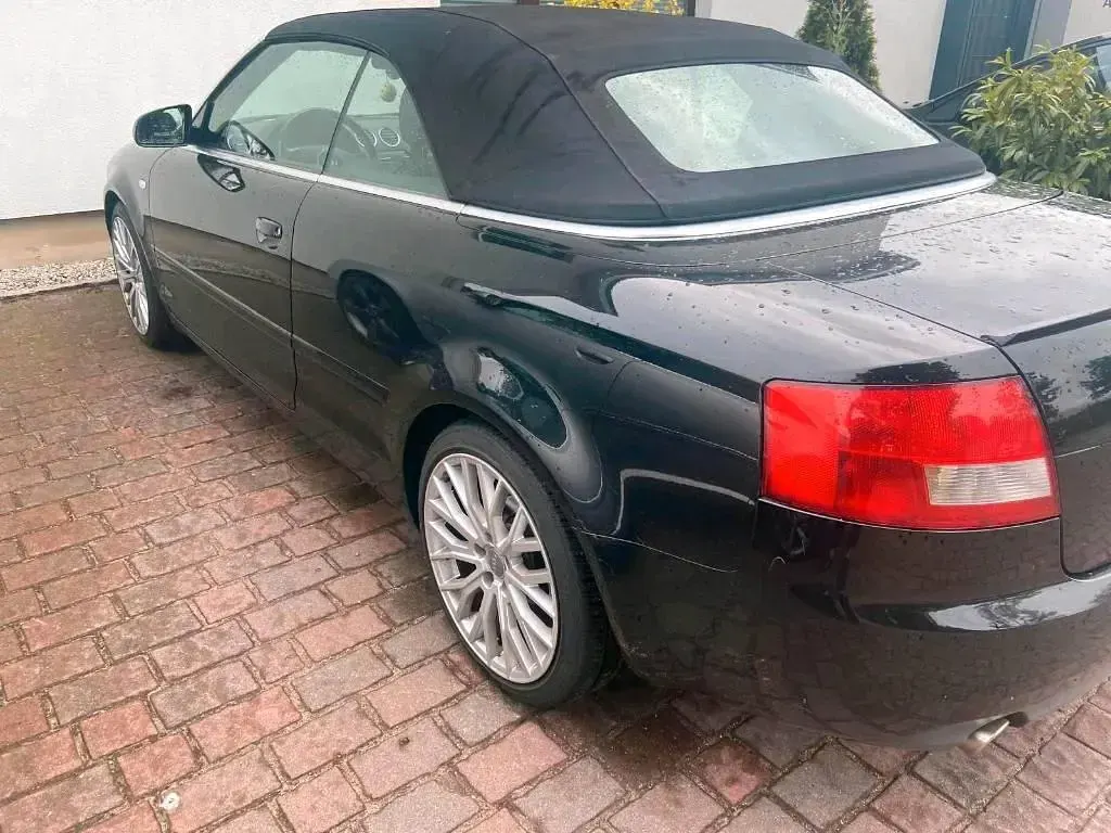 Gebraucht Audi A4 Cabriolet 163 PS (119 kW) 2003 Schwarz Cabrio
